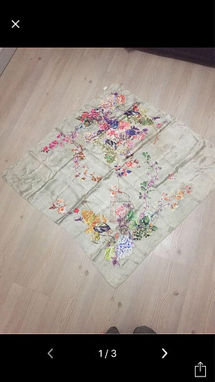 Armine başörtü 