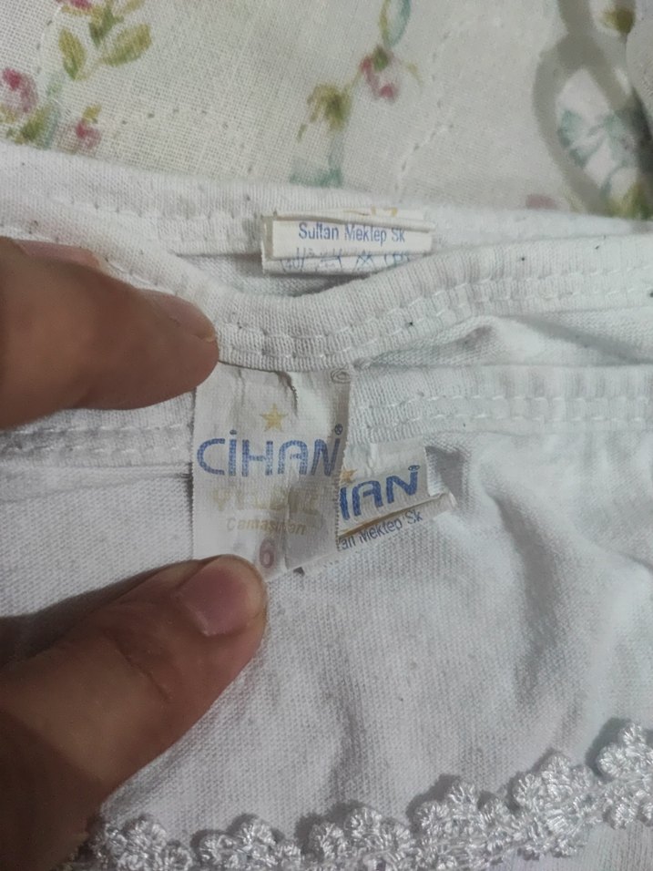 Beyaz Kız Çocuk Atlet - Görsel 4