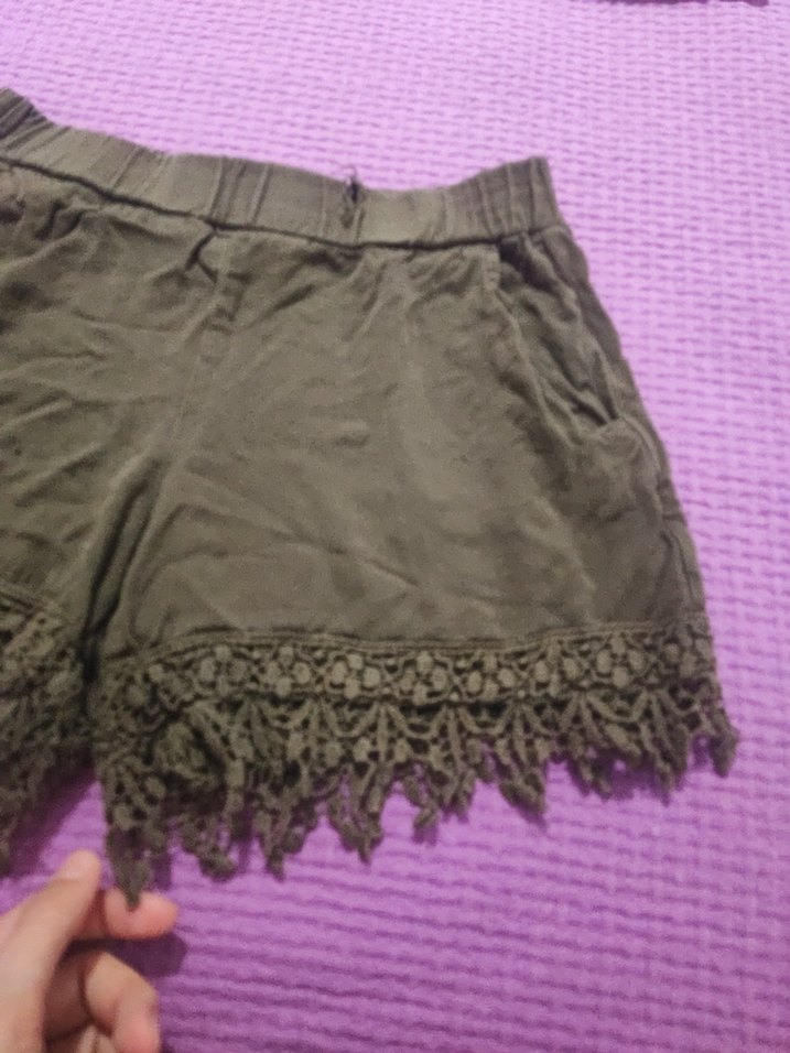 Dantel Detaylı Kahverengi Bohem Mini Şort - Görsel 3