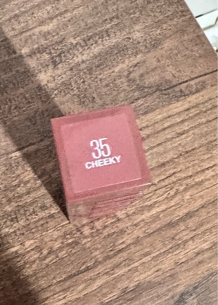 Maybelline ruj - Görsel 3