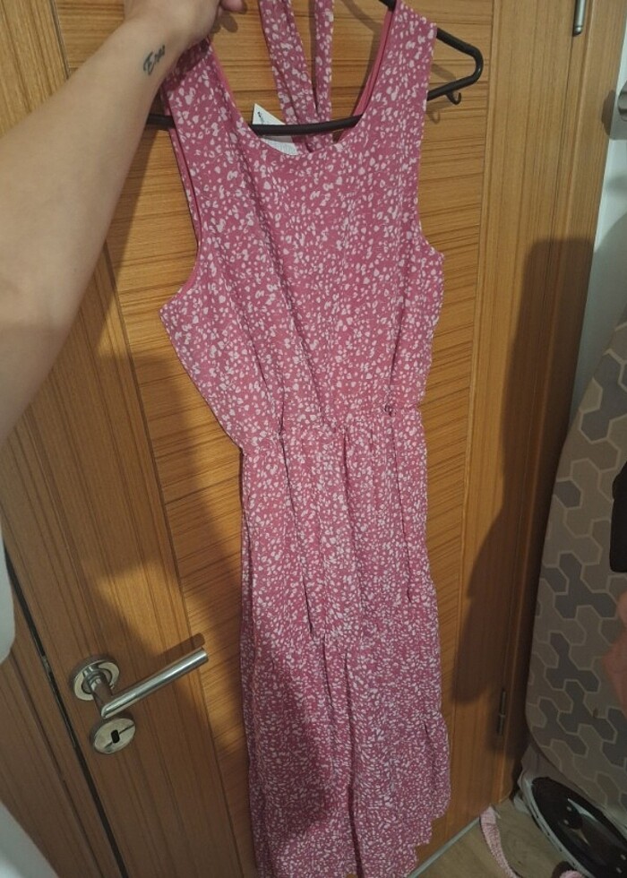 Pembe etiketli elbise  - Görsel 5