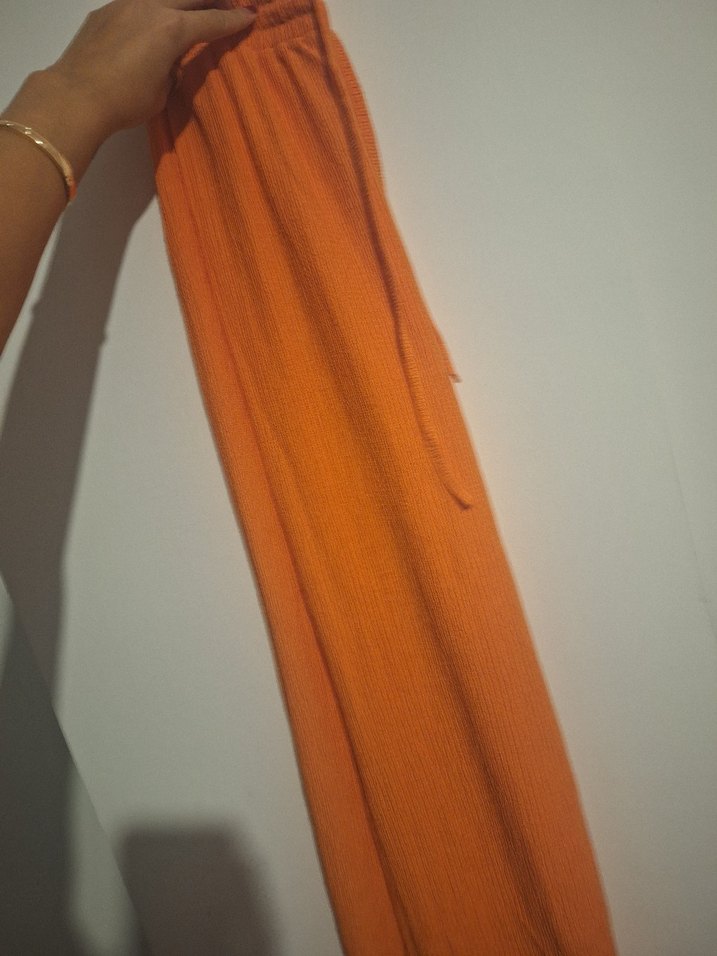 Turuncu Bol Kesim Keten Midi Pantolon - Görsel 3