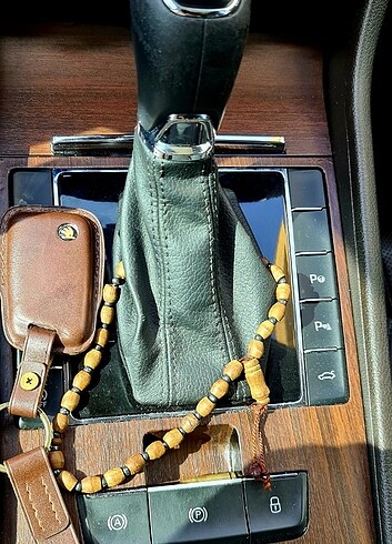 Diğer SUPERB/PASSAT/ KADIAQ DERİ ANAHTAR KILIFI EL YAPIMI