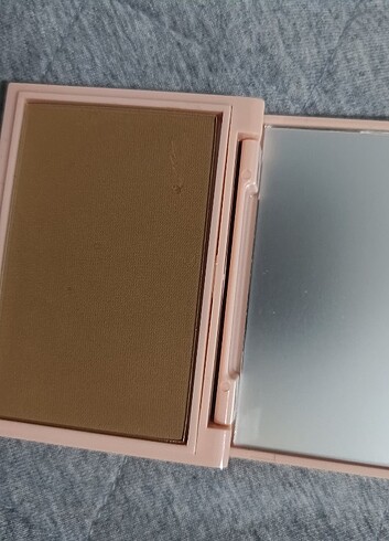  Beden Dora joy bronzer
