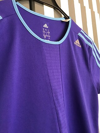 Adidas Tshirt