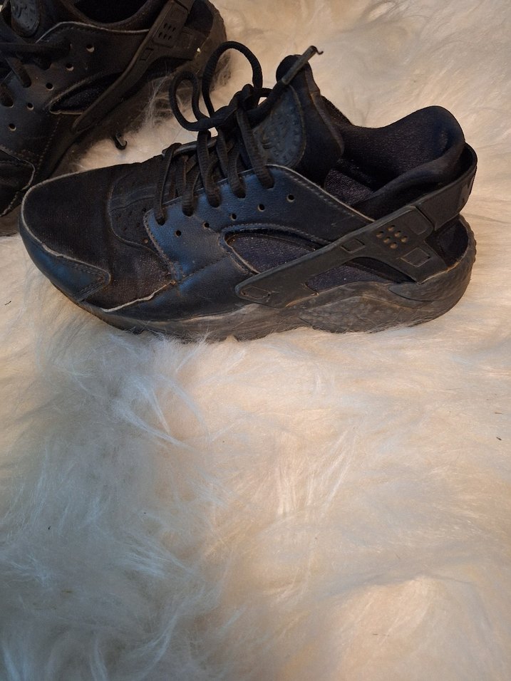 nike Kadın Siyah Bağcıklı Dolgu Topuklu Spor Ayakkabı - Görsel 2