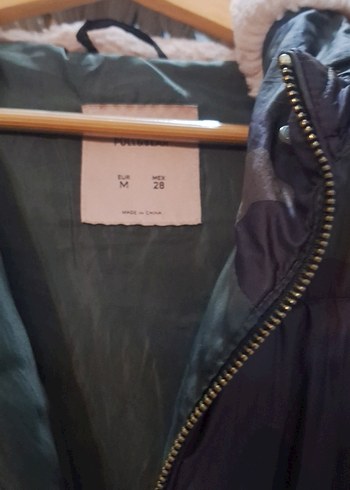 Kapüşonlu Kamuflaj Kadın Mont - Görsel 2