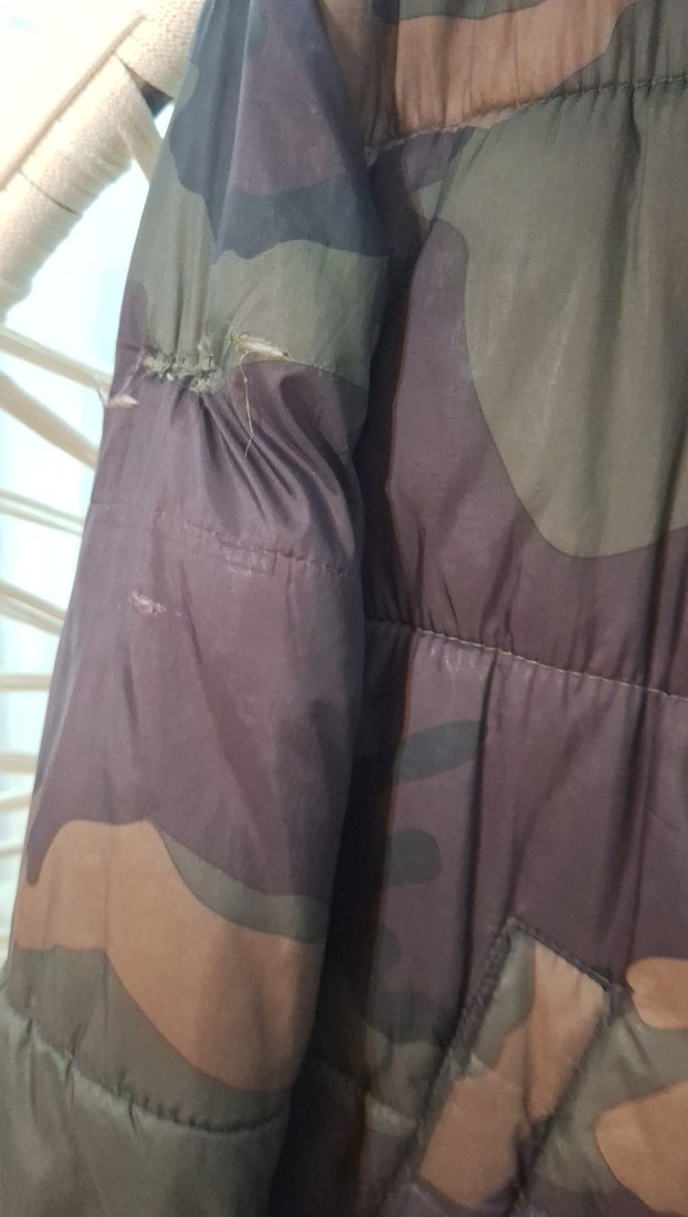 Kapüşonlu Kamuflaj Kadın Mont - Görsel 3