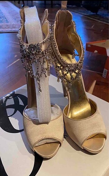 Nine west taşlı ayakkabı
