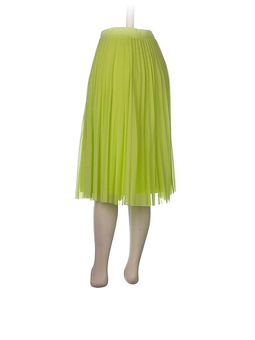 s Beden Bershka Midi Etek %70 İndirimli.