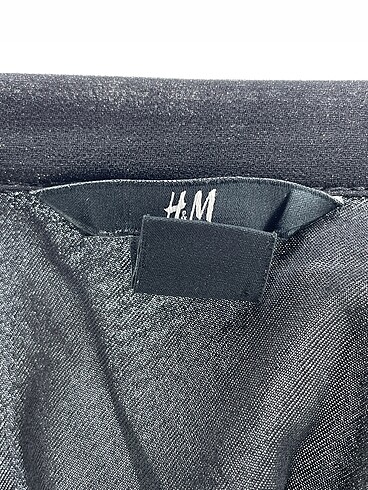 36 Beden siyah Renk H&M Midi Etek %70 İndirimli.