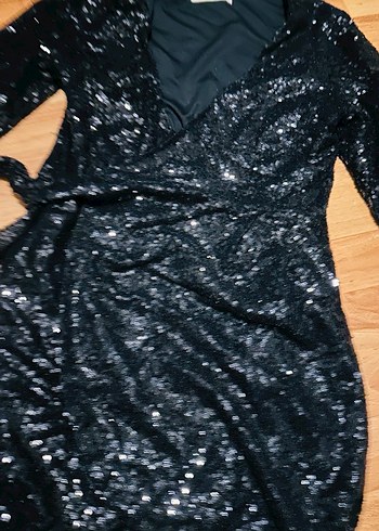 Siyah Parlak V Yaka Mini  Abiye Elbise - Görsel 2