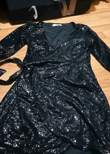 Siyah Parlak V Yaka Mini  Abiye Elbise - Görsel 3