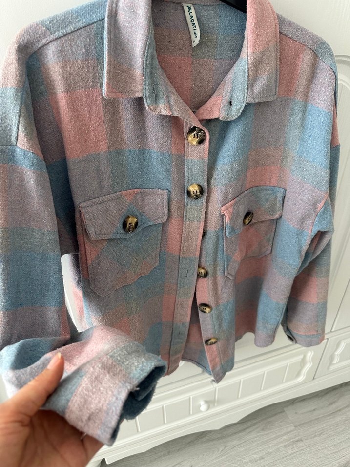 Pastel Renkli Düğmeli Kadın Gömlek - Görsel 4