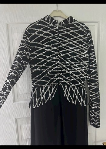 Uzun Kollu Siyah Payetli Kadın Abiye Elbise - Görsel 4