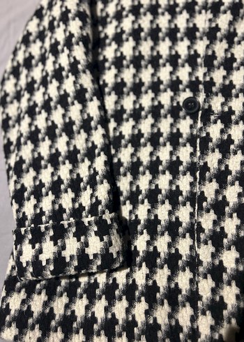 Düğmeli Siyah Beyaz Kadın Midi Ceket - Görsel 2