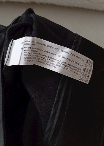 Zara Siyah Mini Fırfırlı şort Etek - Görsel 6