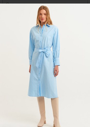 Uzun Kollu Kemerli Çizgili Kadın Elbise - Görsel 2