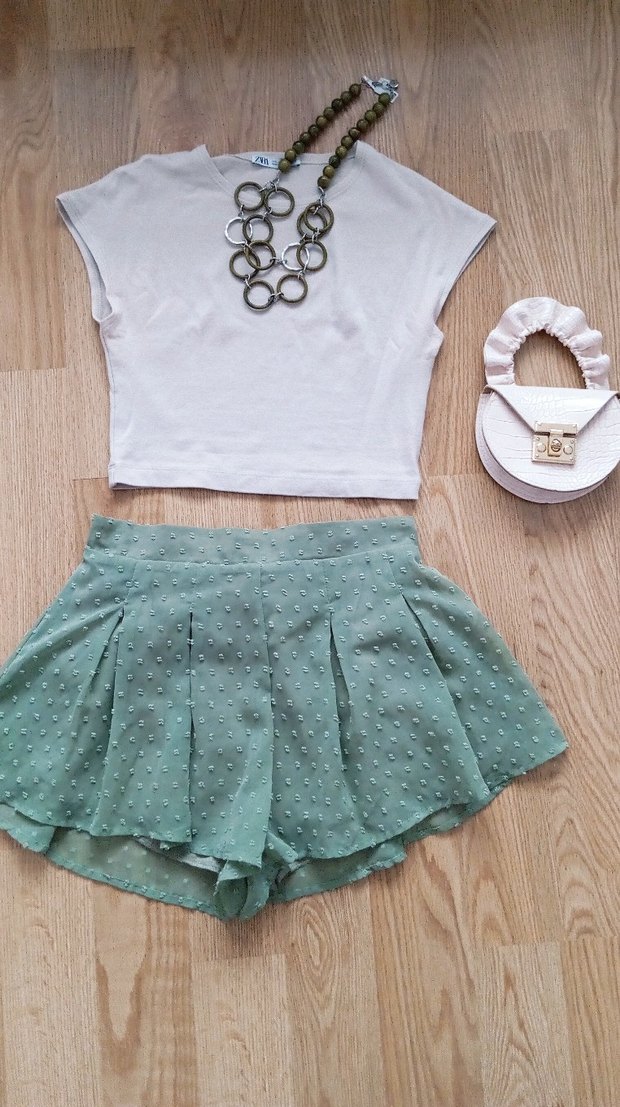 Yeşil  Pilili Mini şort - Görsel 3