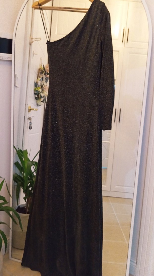 Tek Omuz Uzun Siyah Abiye Elbise - Görsel 5