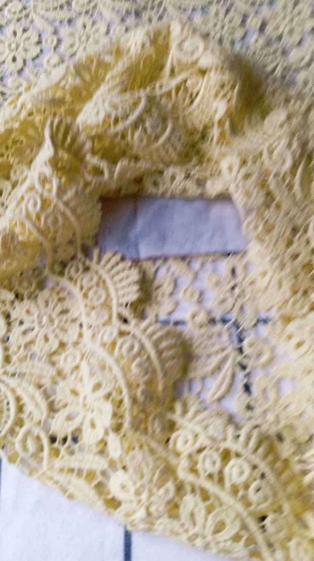 Sarı Nakışlı Dantel Midi Kalem Etek - Görsel 5