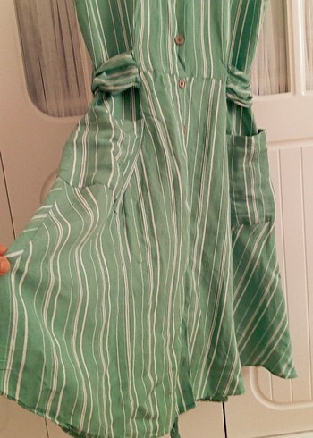 Düğmeli Çizgili Uzun Keten Elbise - Görsel 4