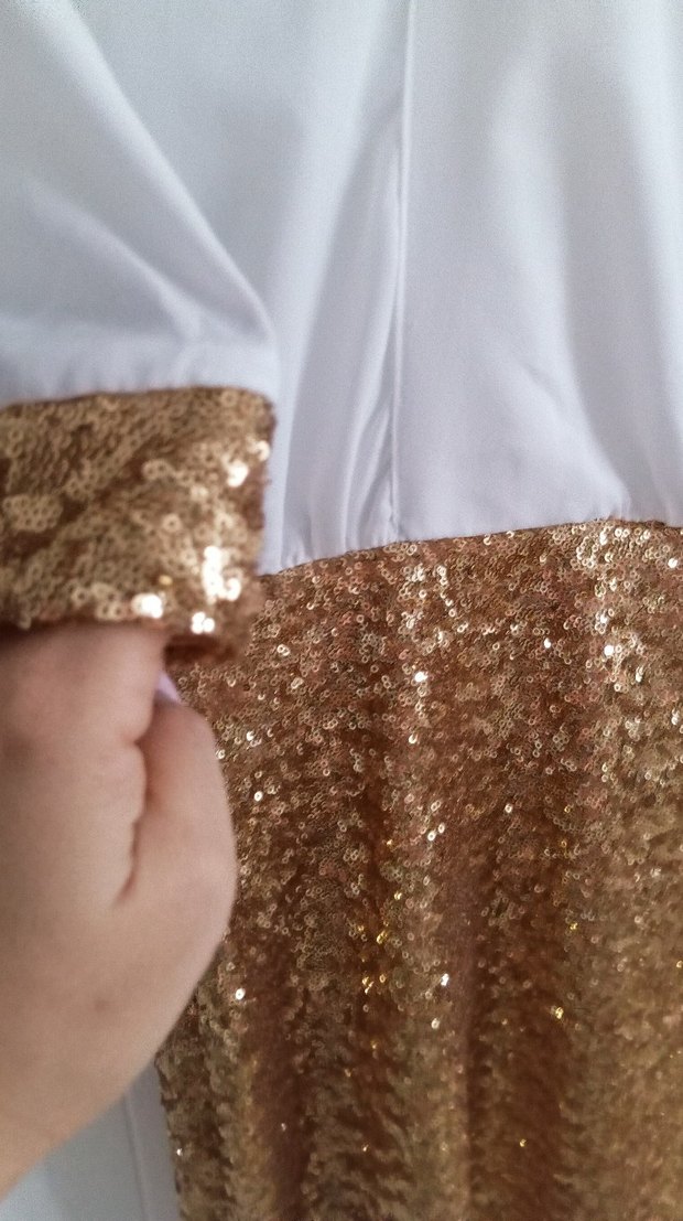 Beyaz Üstü ve Altı Altın payetli Mini Elbise - Görsel 2