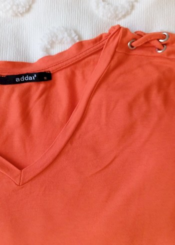 Turuncu V Yaka bluz - Görsel 2