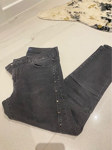 l Beden Zara Gri Kadın Jean