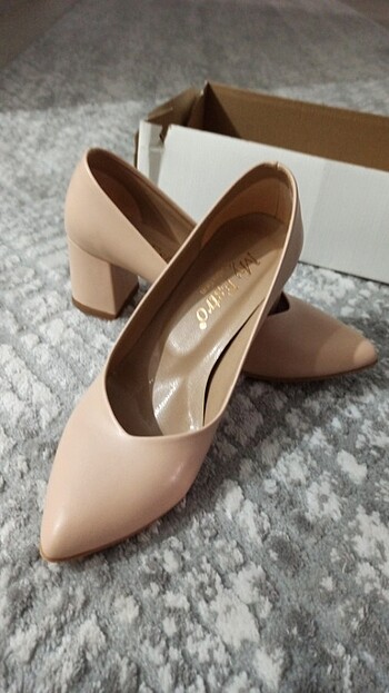 Topuklu kısa ayakkabı - Görsel 6