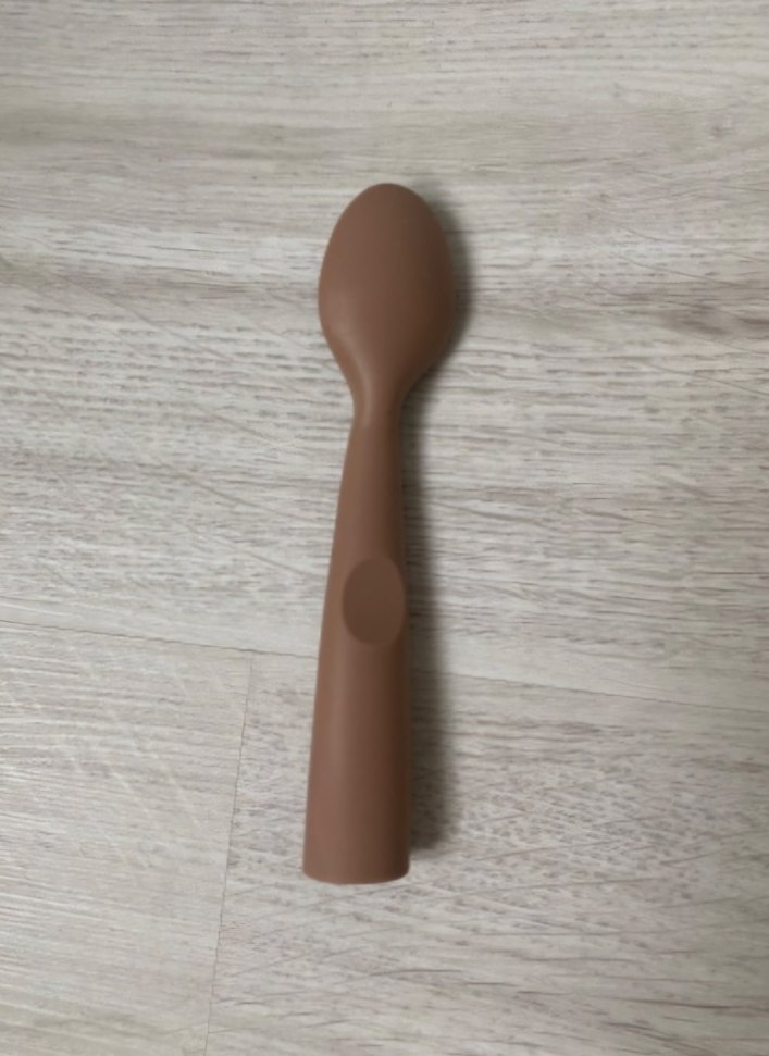 Oioi kahverengi  silikon Çocuk Kaşığı - Görsel 2