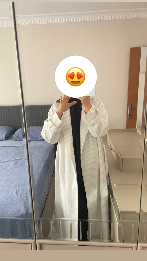 Uzun Beyaz Kadın Hırka - Görsel 2