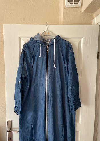 Kapüşonlu Uzun Kot Yağmurluk - Görsel 3