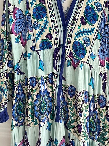 Mavi çiçekli elbise - Görsel 9