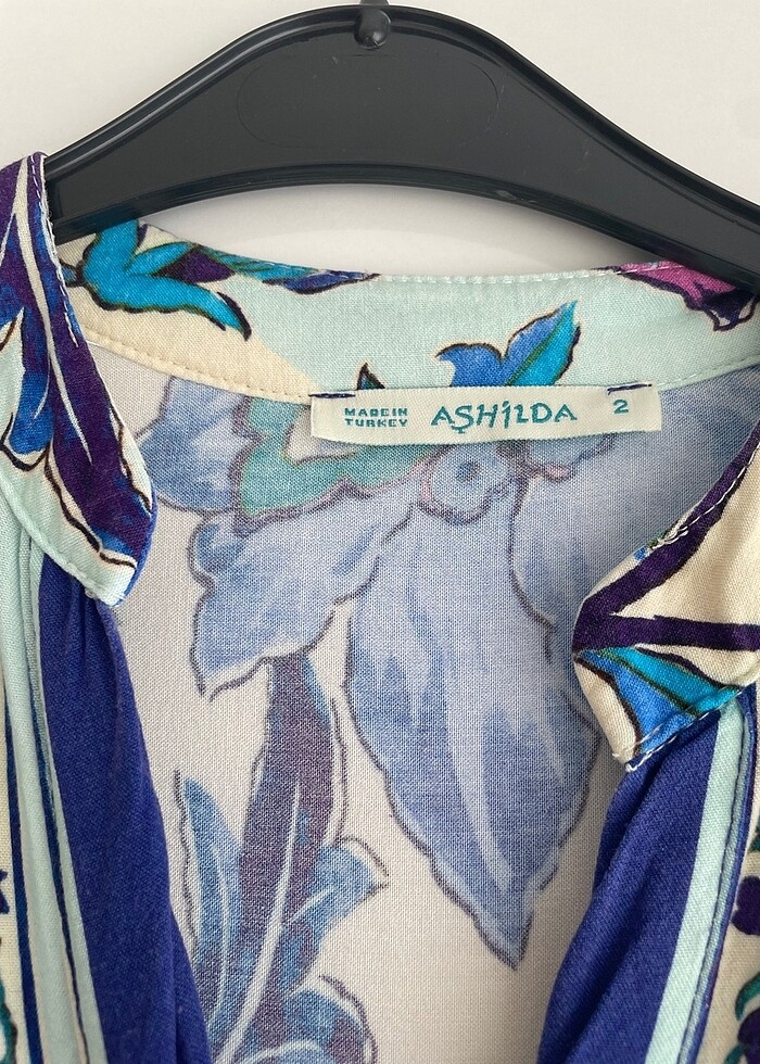 Mavi çiçekli elbise - Görsel 5