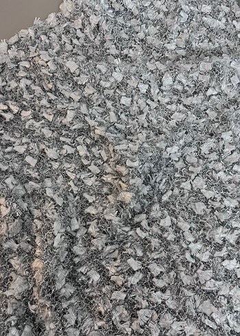 Gri simli Kadın Şal - Görsel 2