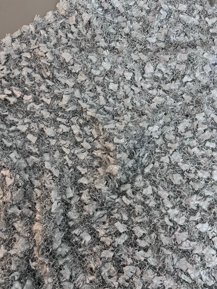 Gri simli Kadın Şal - Görsel 2