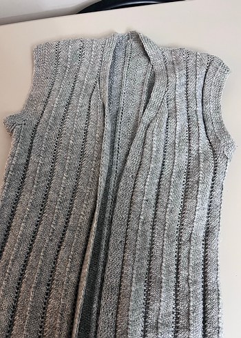 Gri Örgü Kolsuz Yelek - Görsel 2