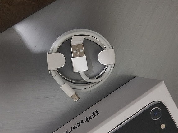 l Beden beyaz Renk iphone 6s kulaklık orijinal