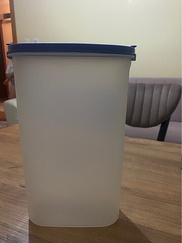 Tupperware Tupperware