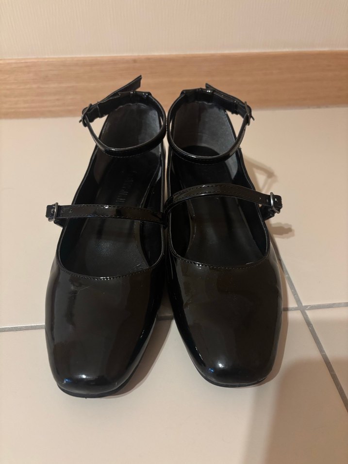 Rugan Ayakkabı - Görsel 2