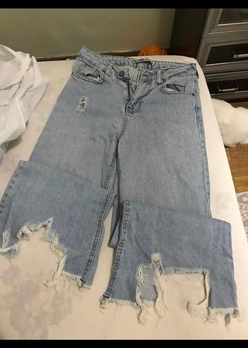 Zara Kadın Mavi Geniş Kesim Midi Kot Pantolon