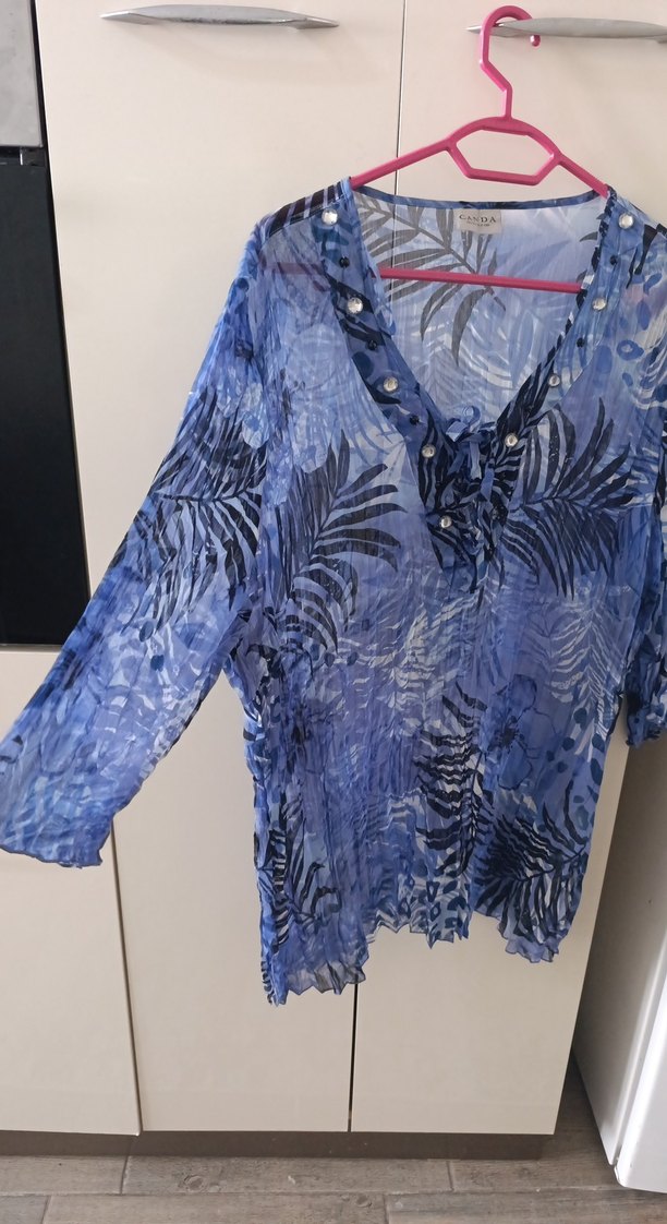 Mavi Bohem V Yaka Pileli Kadın Bluz - Görsel 4