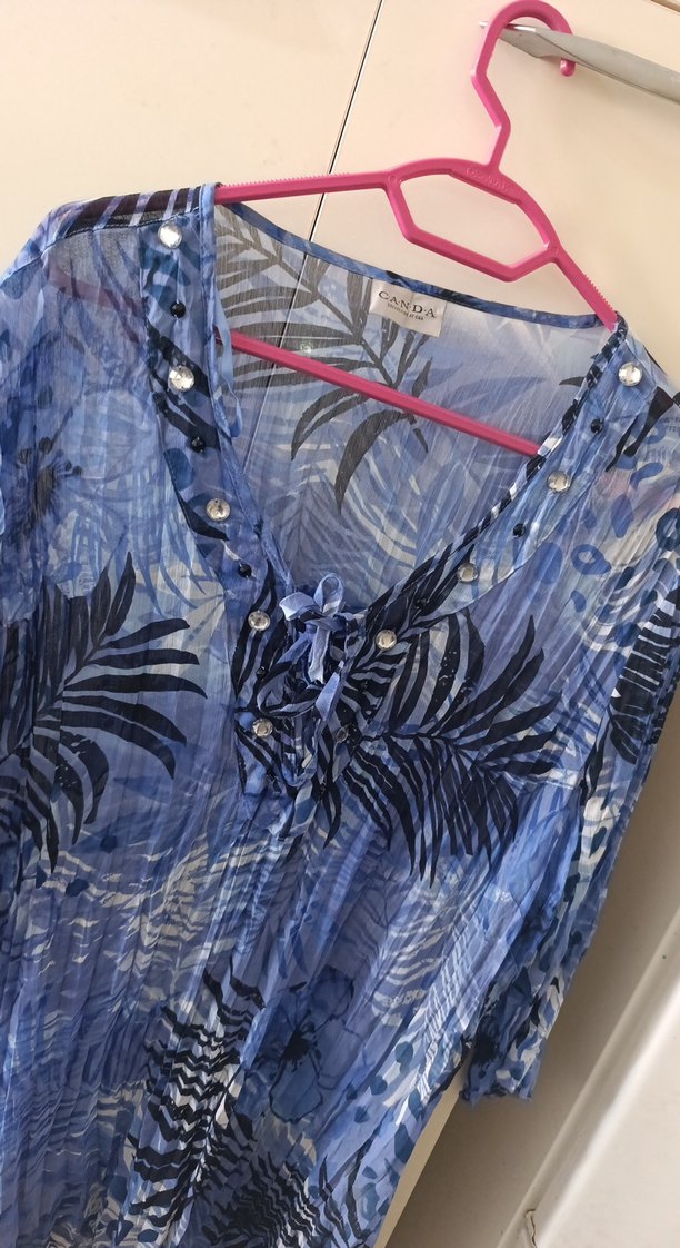 Mavi Bohem V Yaka Pileli Kadın Bluz - Görsel 3