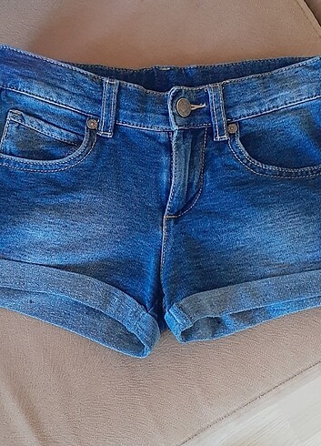 Benetton şort