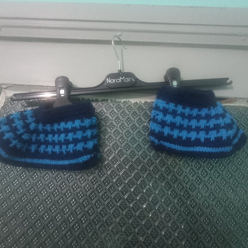 Mavi Örgü Erkek Bebek Patik - Görsel 2