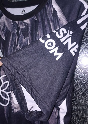 Beşiktaş Siyah Baskılı Kısa Kollu Forma - Görsel 3