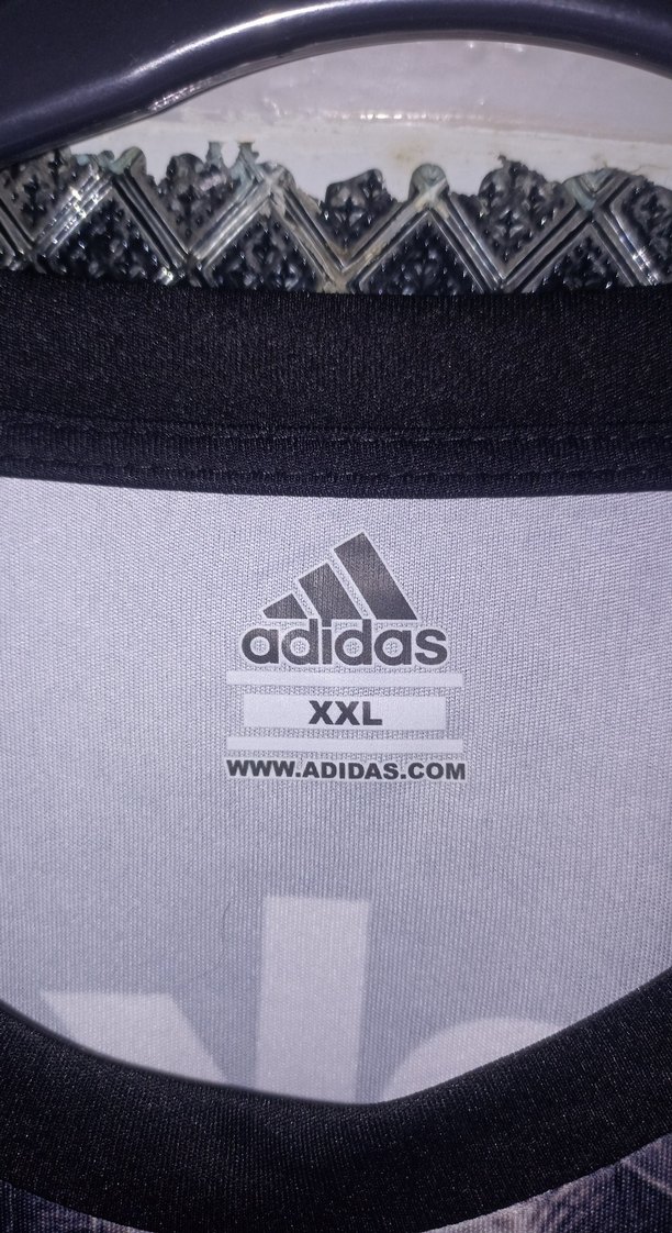 Beşiktaş Siyah Baskılı Kısa Kollu Forma - Görsel 4