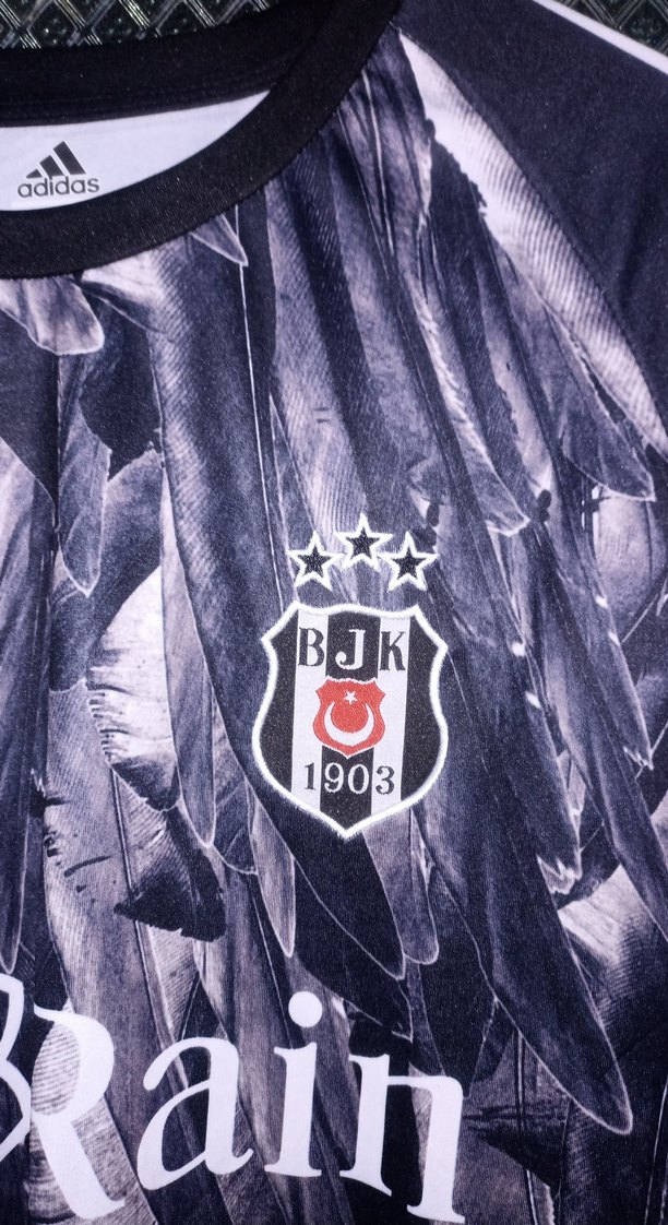 Beşiktaş Siyah Baskılı Kısa Kollu Forma - Görsel 2