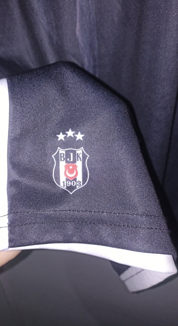 Beşiktaş Siyah Baskılı Kısa Kollu Forma - Görsel 5